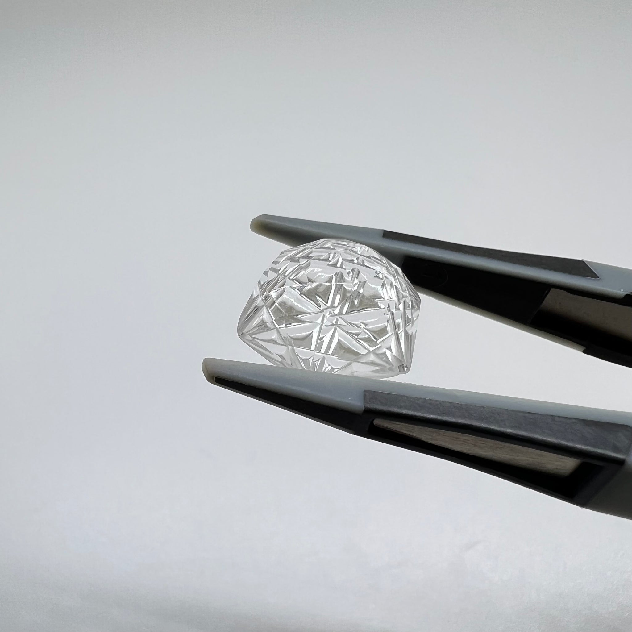 カービング］クリスタル・水晶 – 株式会社WJ.Gems